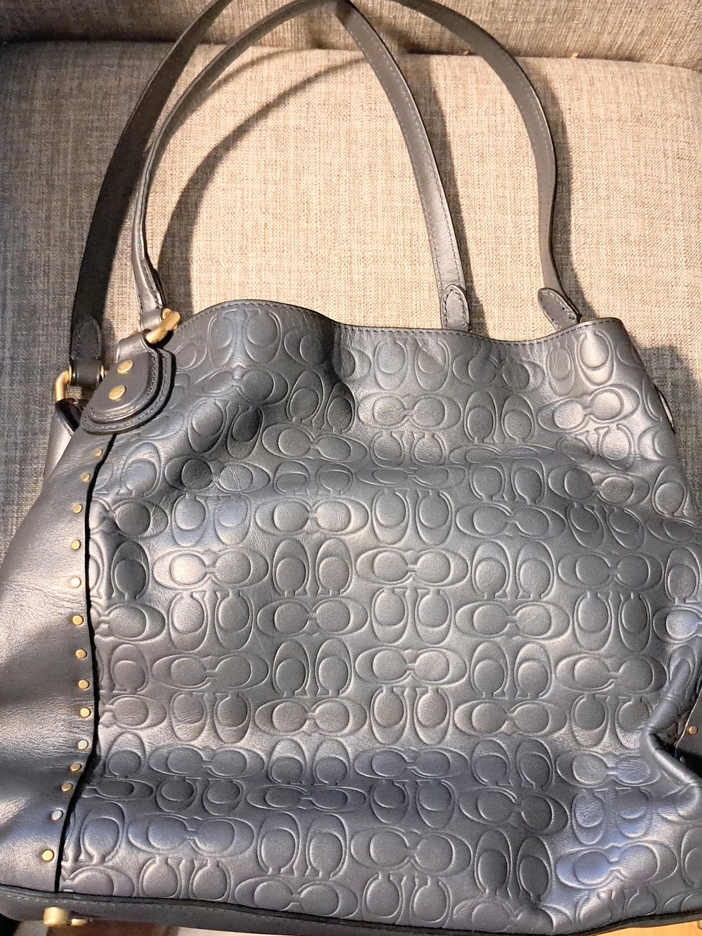 NEW Embossed Navy Edie Shoulder Bag 31 In Signature Leather With Rivets - Picture 6 of 13